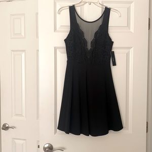 Black cocktail dress - Never worn
